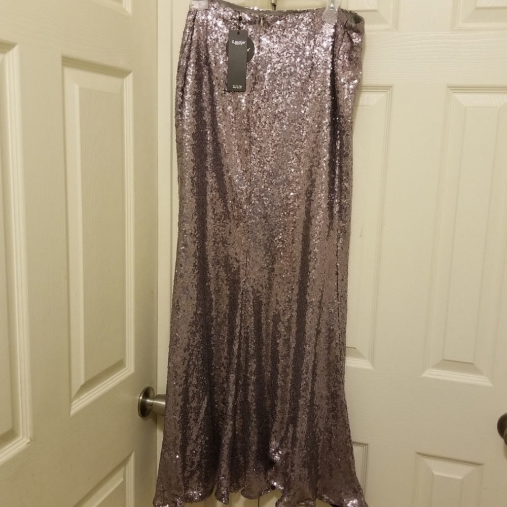Sequence skirt